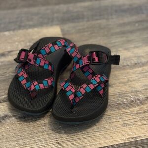 Chaco Women’s Tegu Sandals women’s size 6 great condition